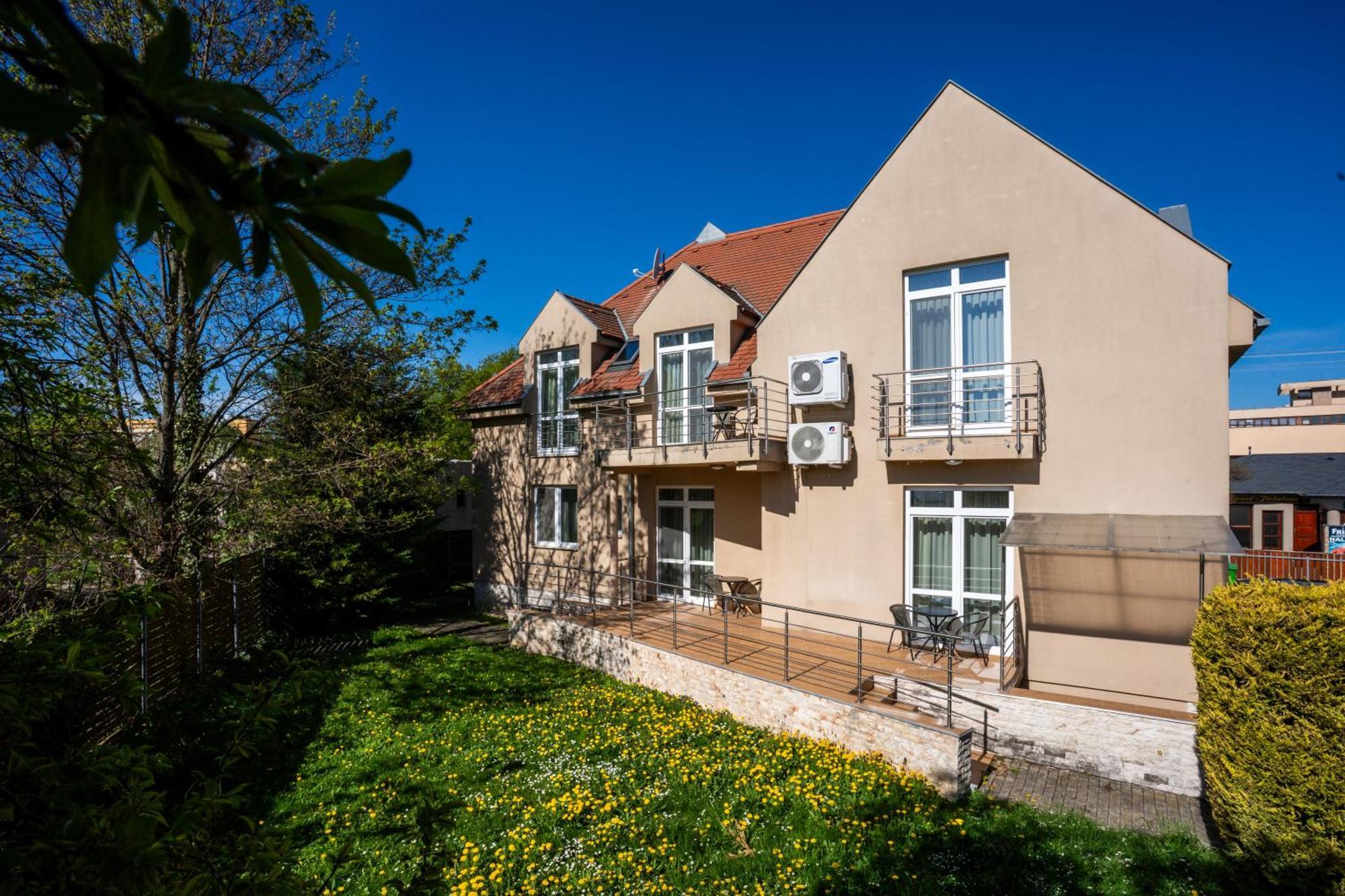 B&B Lajta Park Mosonmagyarovar Exterior foto